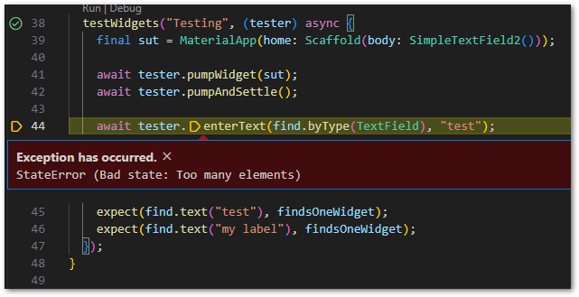 Screenshot of an error in a widget test. The test tries to enter text in a TextField but fails because the TextField contains a label widget of SelectableText which causes the error to happen.